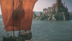 extant_GameOfThrones_6x01-TheRedWoman_1894