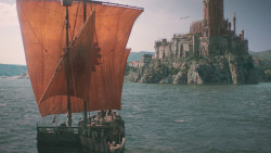 extant_GameOfThrones_6x01-TheRedWoman_1896