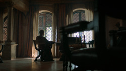 extant_GameOfThrones_6x01-TheRedWoman_1908
