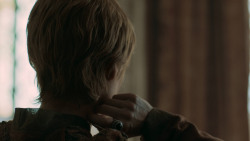 extant_GameOfThrones_6x01-TheRedWoman_1934