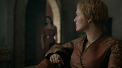 extant_GameOfThrones_6x01-TheRedWoman_1944