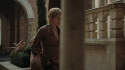 extant_GameOfThrones_6x01-TheRedWoman_1962