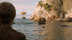 extant_GameOfThrones_6x01-TheRedWoman_1989