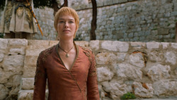 extant_GameOfThrones_6x01-TheRedWoman_2003