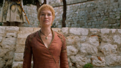 extant_GameOfThrones_6x01-TheRedWoman_2004