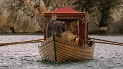 extant_GameOfThrones_6x01-TheRedWoman_2016