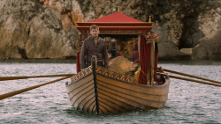 extant_GameOfThrones_6x01-TheRedWoman_2017