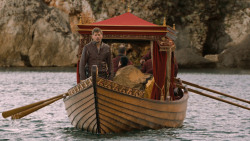 extant_GameOfThrones_6x01-TheRedWoman_2021