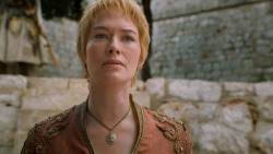 extant_GameOfThrones_6x01-TheRedWoman_2029
