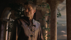 extant_GameOfThrones_6x01-TheRedWoman_2068