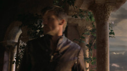 extant_GameOfThrones_6x01-TheRedWoman_2078