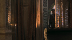 extant_GameOfThrones_6x01-TheRedWoman_2079
