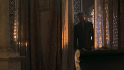 extant_GameOfThrones_6x01-TheRedWoman_2081