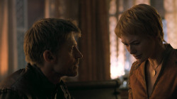 extant_GameOfThrones_6x01-TheRedWoman_2174