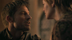 extant_GameOfThrones_6x01-TheRedWoman_2332
