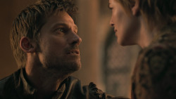 extant_GameOfThrones_6x01-TheRedWoman_2335