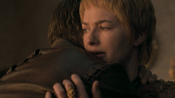 extant_GameOfThrones_6x01-TheRedWoman_2355