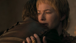 extant_GameOfThrones_6x01-TheRedWoman_2356