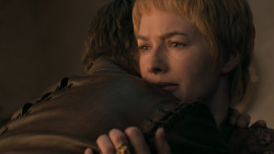 extant_GameOfThrones_6x01-TheRedWoman_2359