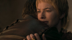 extant_GameOfThrones_6x01-TheRedWoman_2361