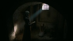 extant_GameOfThrones_6x01-TheRedWoman_2399