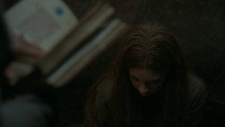 extant_GameOfThrones_6x01-TheRedWoman_2418