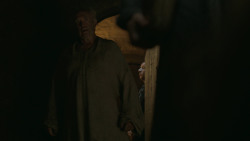 extant_GameOfThrones_6x01-TheRedWoman_2443