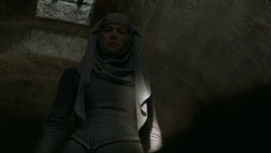 extant_GameOfThrones_6x01-TheRedWoman_2451