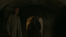 extant_GameOfThrones_6x01-TheRedWoman_2459