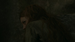 extant_GameOfThrones_6x01-TheRedWoman_2460