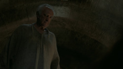 extant_GameOfThrones_6x01-TheRedWoman_2464