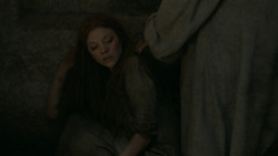extant_GameOfThrones_6x01-TheRedWoman_2477