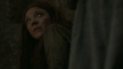 extant_GameOfThrones_6x01-TheRedWoman_2490