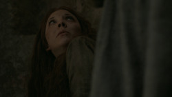 extant_GameOfThrones_6x01-TheRedWoman_2491
