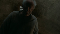 extant_GameOfThrones_6x01-TheRedWoman_2497