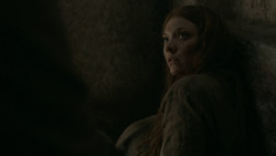 extant_GameOfThrones_6x01-TheRedWoman_2513