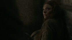 extant_GameOfThrones_6x01-TheRedWoman_2519