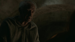 extant_GameOfThrones_6x01-TheRedWoman_2524