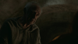 extant_GameOfThrones_6x01-TheRedWoman_2529