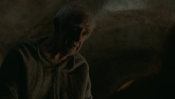 extant_GameOfThrones_6x01-TheRedWoman_2530