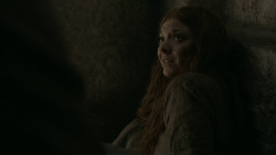 extant_GameOfThrones_6x01-TheRedWoman_2540