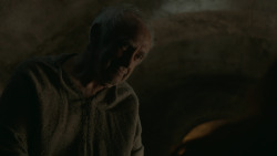extant_GameOfThrones_6x01-TheRedWoman_2567