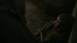 extant_GameOfThrones_6x01-TheRedWoman_2584