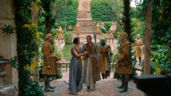 extant_GameOfThrones_6x01-TheRedWoman_2624