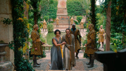 extant_GameOfThrones_6x01-TheRedWoman_2628