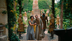extant_GameOfThrones_6x01-TheRedWoman_2629