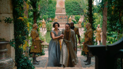 extant_GameOfThrones_6x01-TheRedWoman_2632