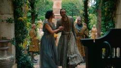 extant_GameOfThrones_6x01-TheRedWoman_2642