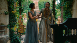 extant_GameOfThrones_6x01-TheRedWoman_2644