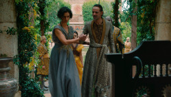 extant_GameOfThrones_6x01-TheRedWoman_2647